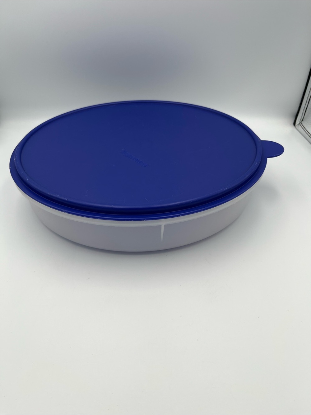 Vintage Tupperware 12” Round Pie Cupcake Cookie Container #242-5 w/Lid